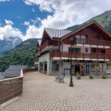 Terresens - Le Saphir Aparthotel Vaujany Exterior photo