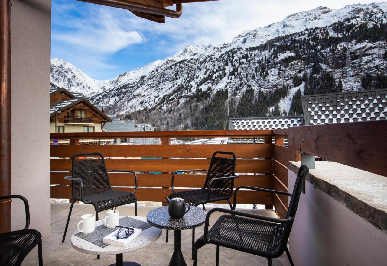 Terresens - Le Saphir Aparthotel Vaujany Exterior photo